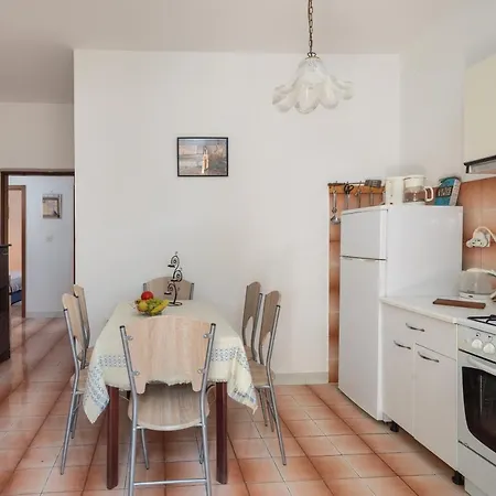 Appartamento A1 - Near With Patio Parking And Grill Spalato