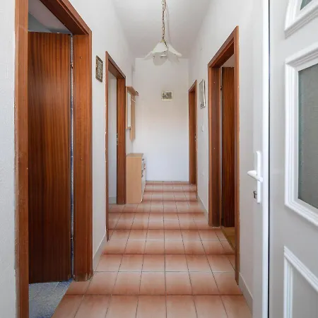 A1 - Near With Patio Parking And Grill Appartamento