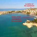 Apartamento A 1 - Near With Patio Parking And Grill Split